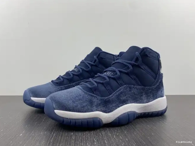 Air Navy WMNS Velvet 11 Midnight AR0715-441 Jordan 0704